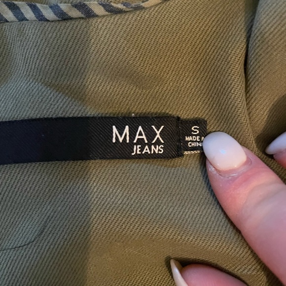 Spring Jacket - Picture 2 of 2